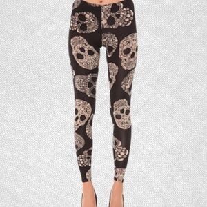 See You Monday Black Skull Print Leggings Size S\M